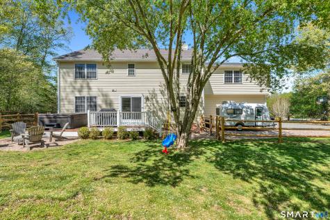 5 August Meadows Ledyard CT 06339