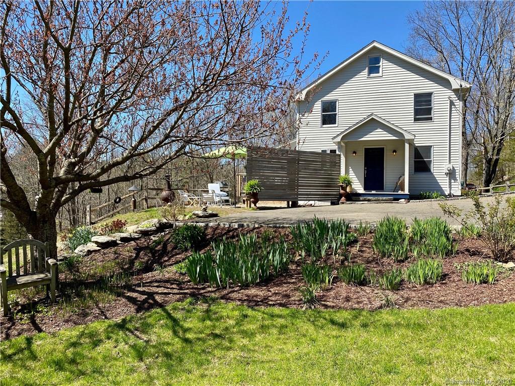 325 Everett Road Easton CT 06612