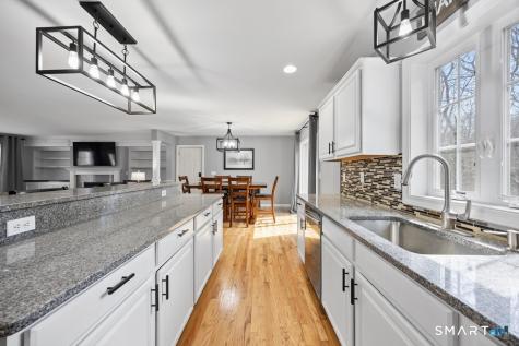23 Woodberry Court Wolcott CT 06716