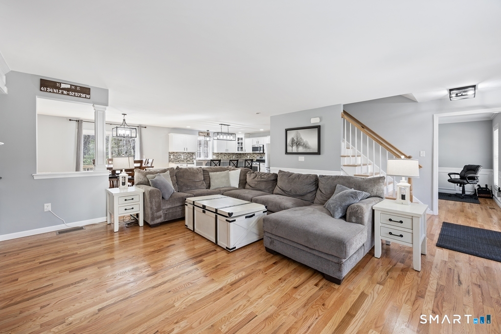23 Woodberry Court Wolcott CT 06716