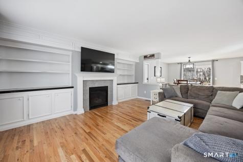 23 Woodberry Court Wolcott CT 06716