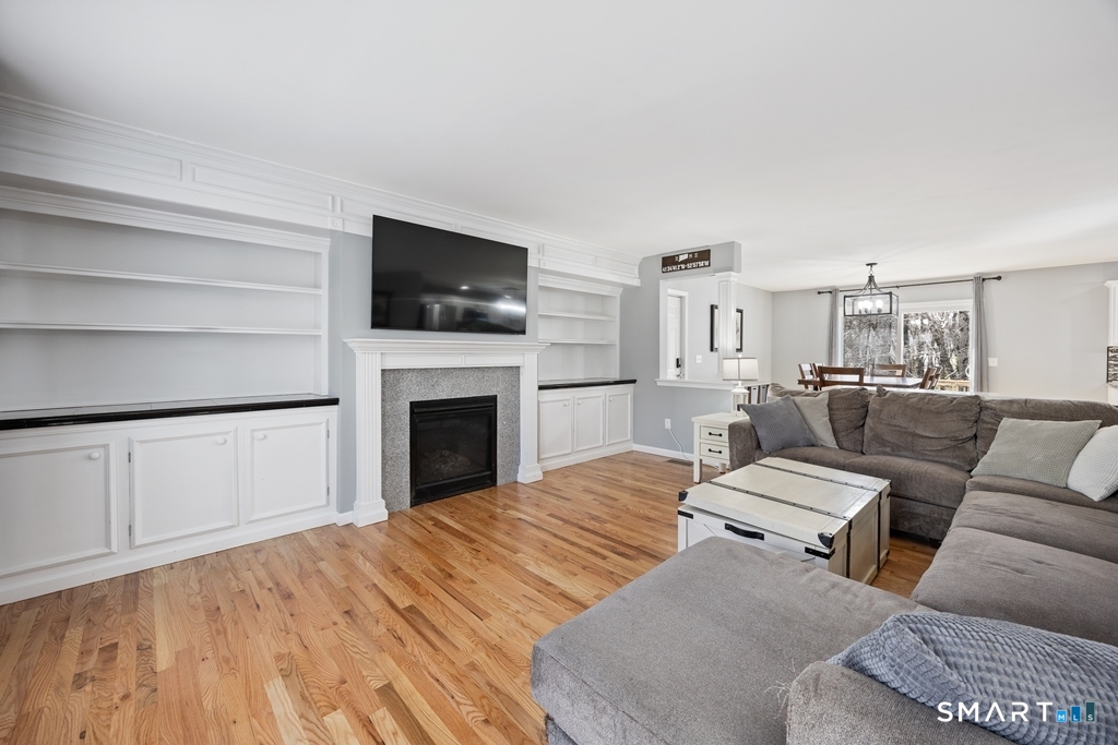 23 Woodberry Court Wolcott CT 06716