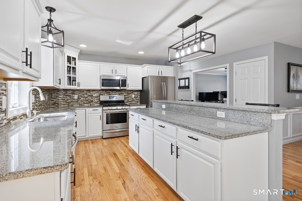 23 Woodberry Court Wolcott CT 06716