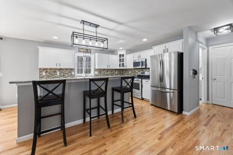 23 Woodberry Court Wolcott CT 06716