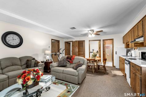 11 Middleway East Waterbury CT 06708