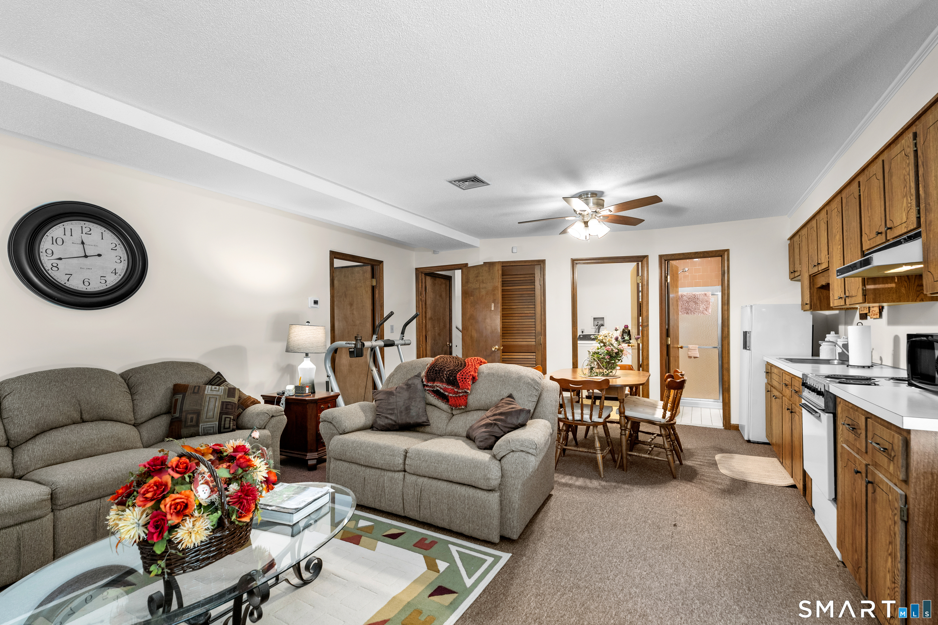 11 Middleway East Waterbury CT 06708