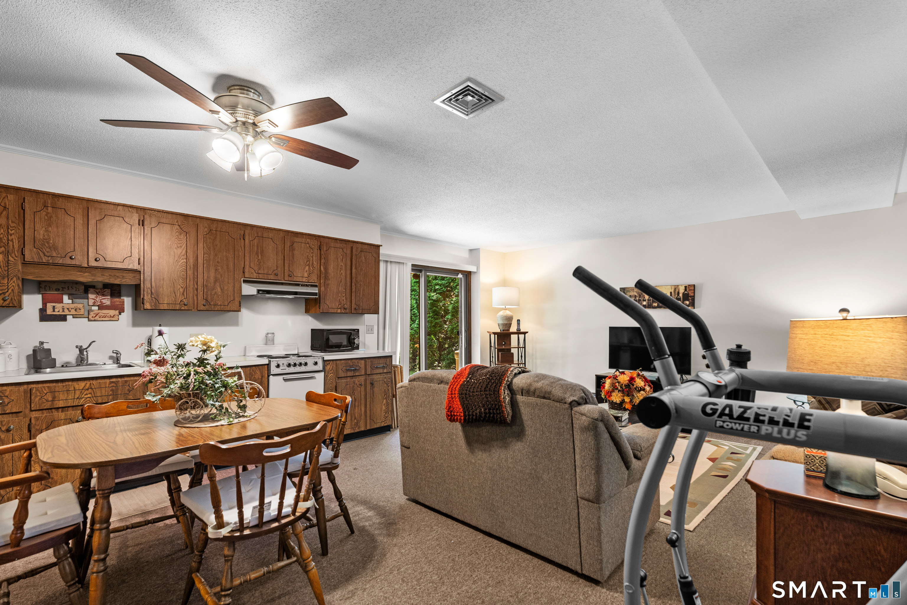 11 Middleway East Waterbury CT 06708