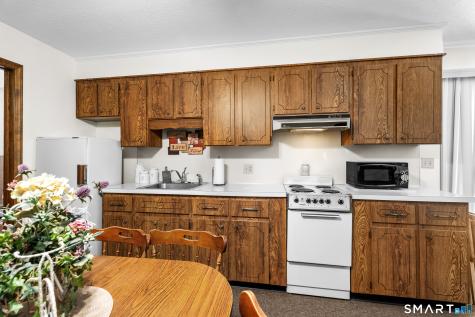 11 Middleway East Waterbury CT 06708