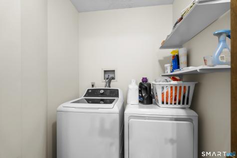 11 Middleway East Waterbury CT 06708