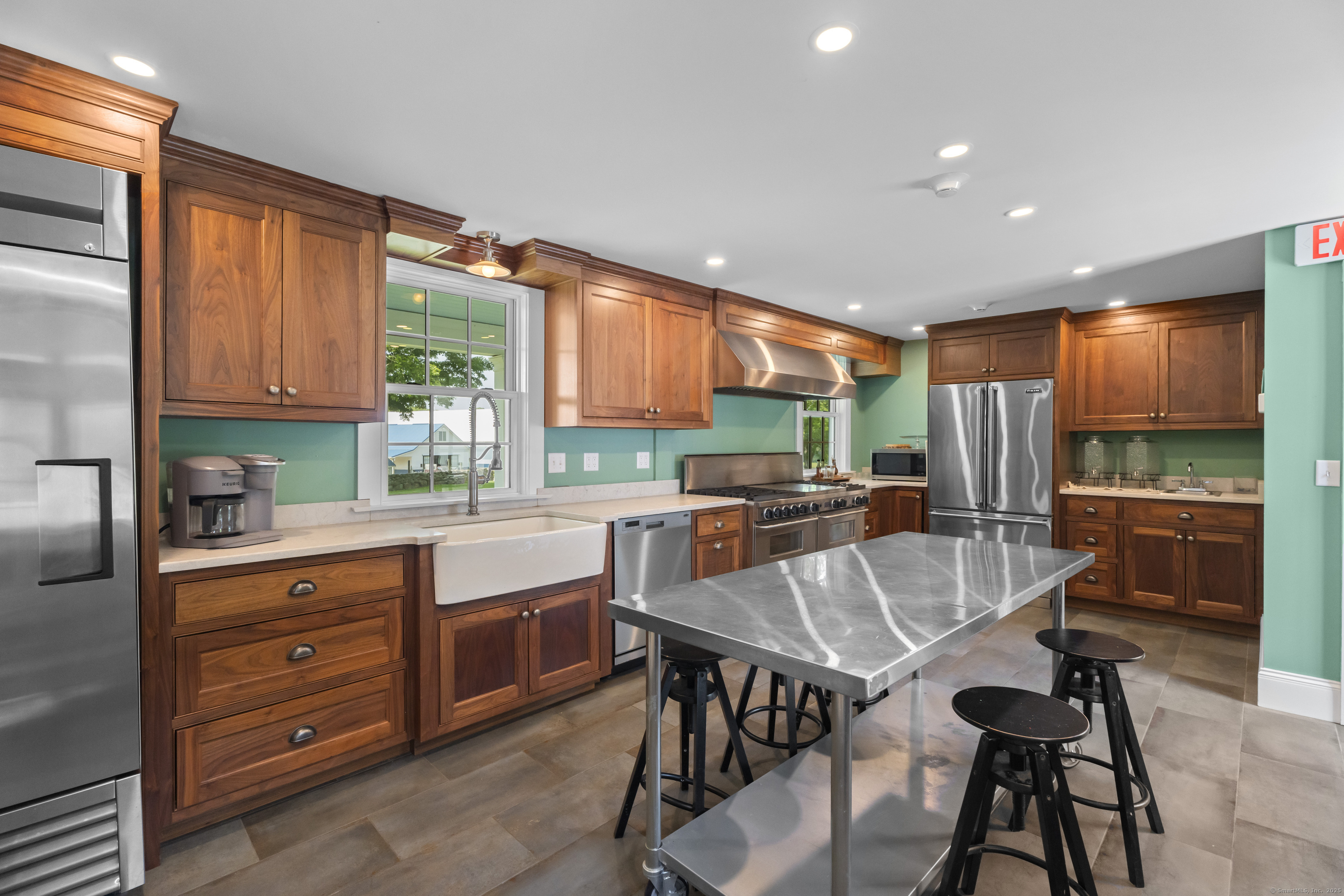 1189 Pequot Trail Stonington CT 06378