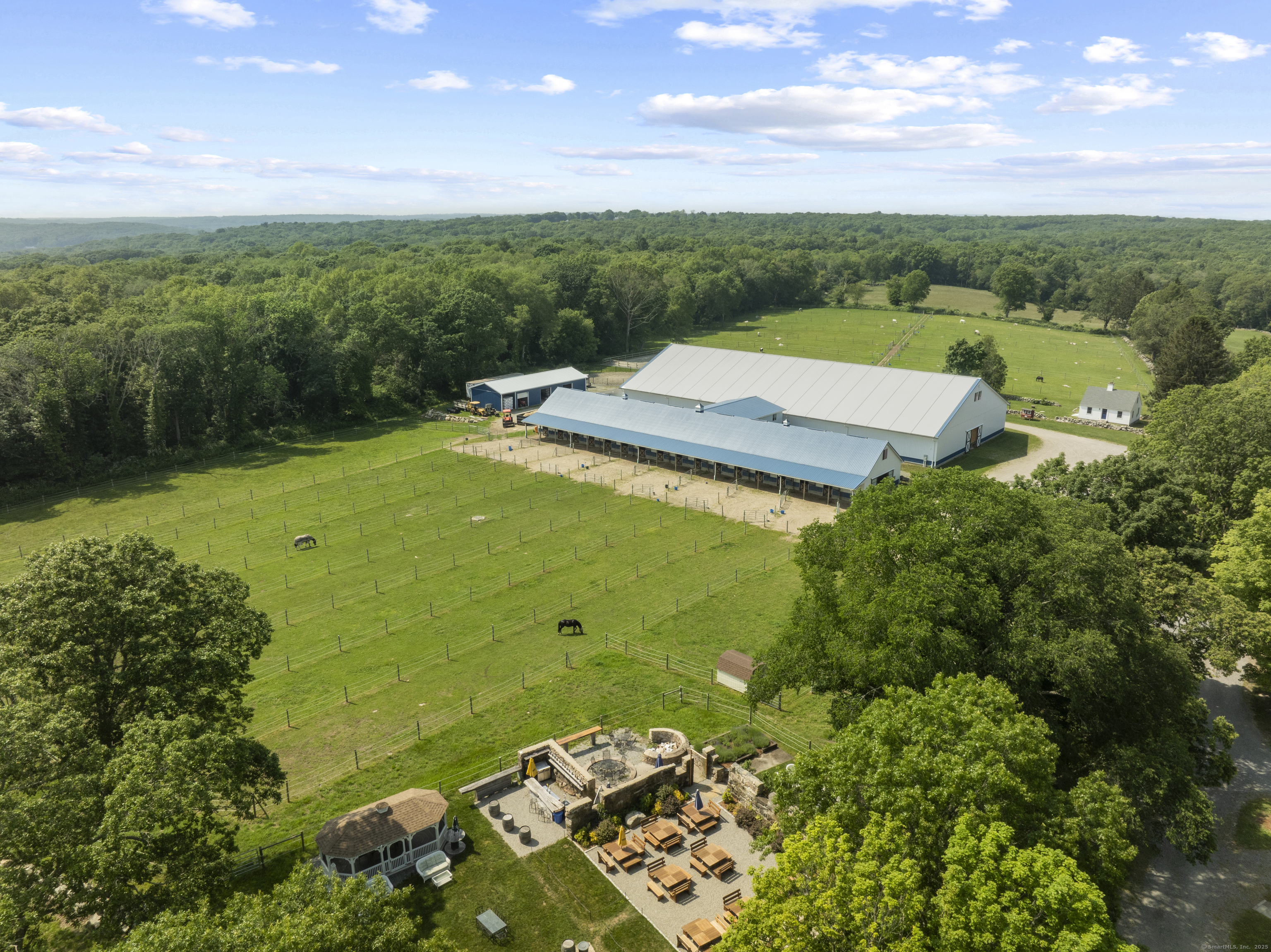 1189 Pequot Trail Stonington CT 06378