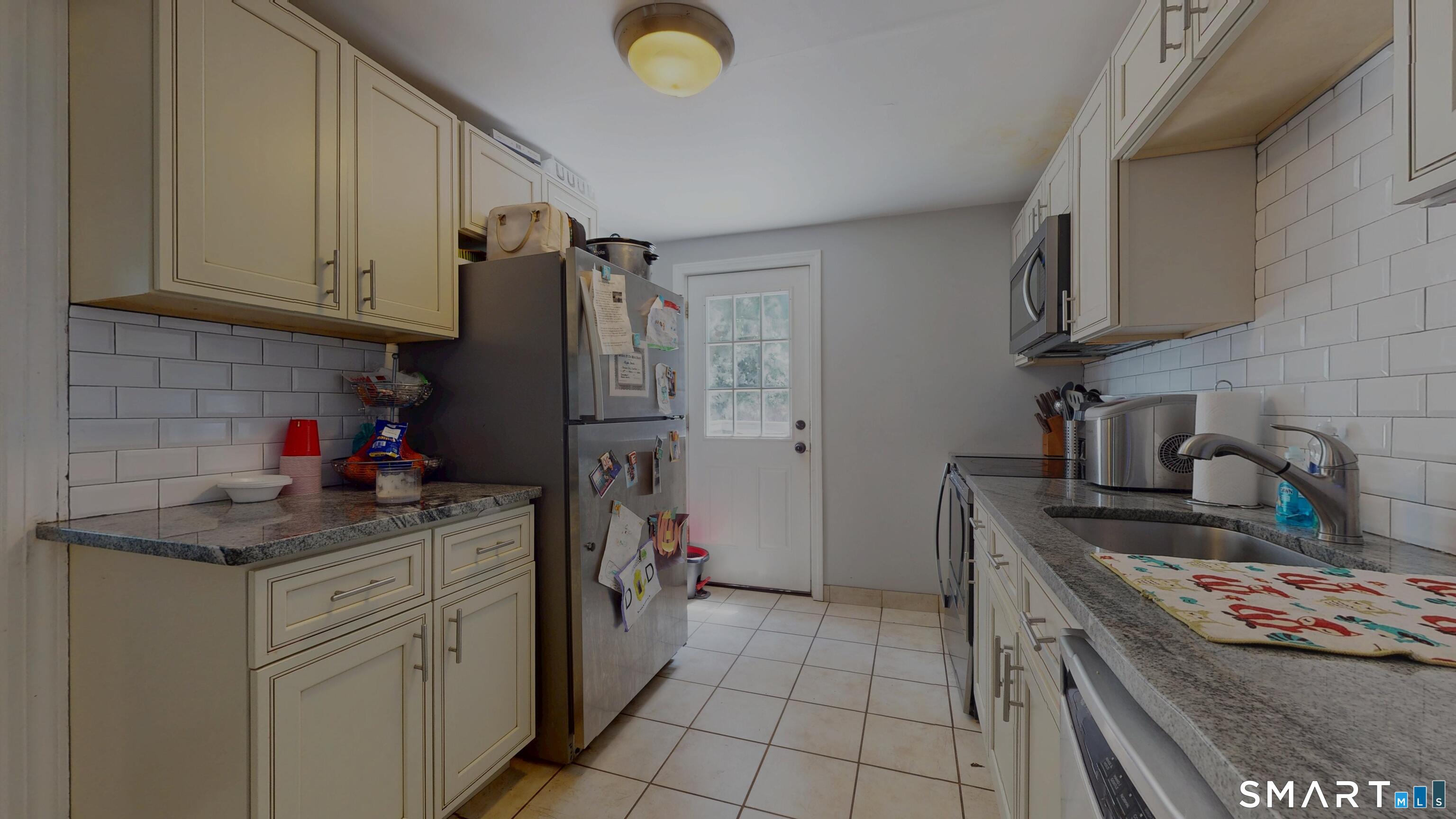 354 Edgewood Avenue Waterbury CT 06706