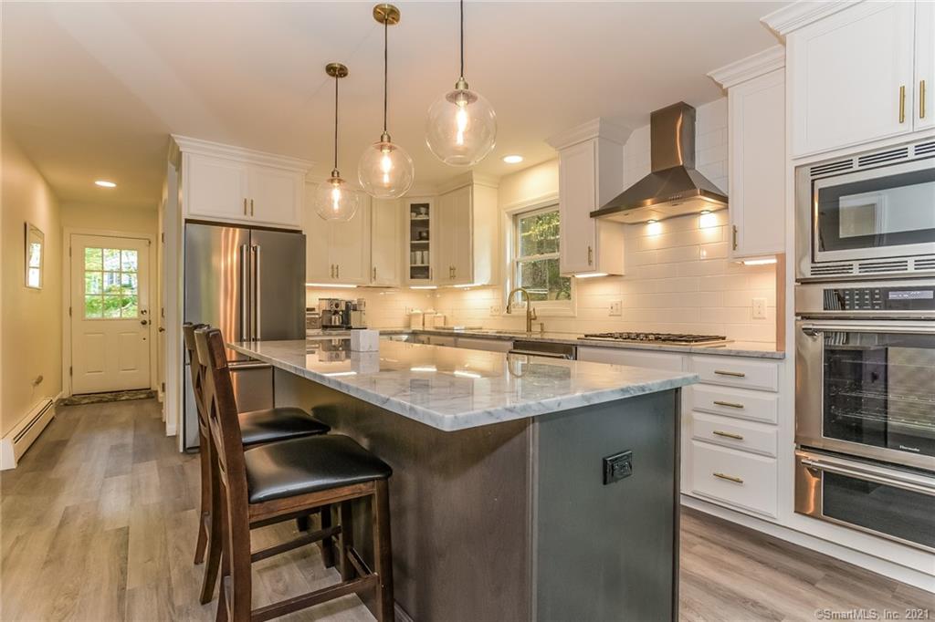 4 Acorn Drive Old Saybrook CT 06475