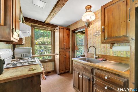 550 Route 81 Killingworth CT 06419