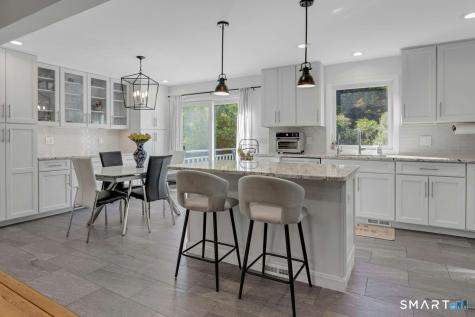 40 Greenridge Drive Brookfield CT 06804