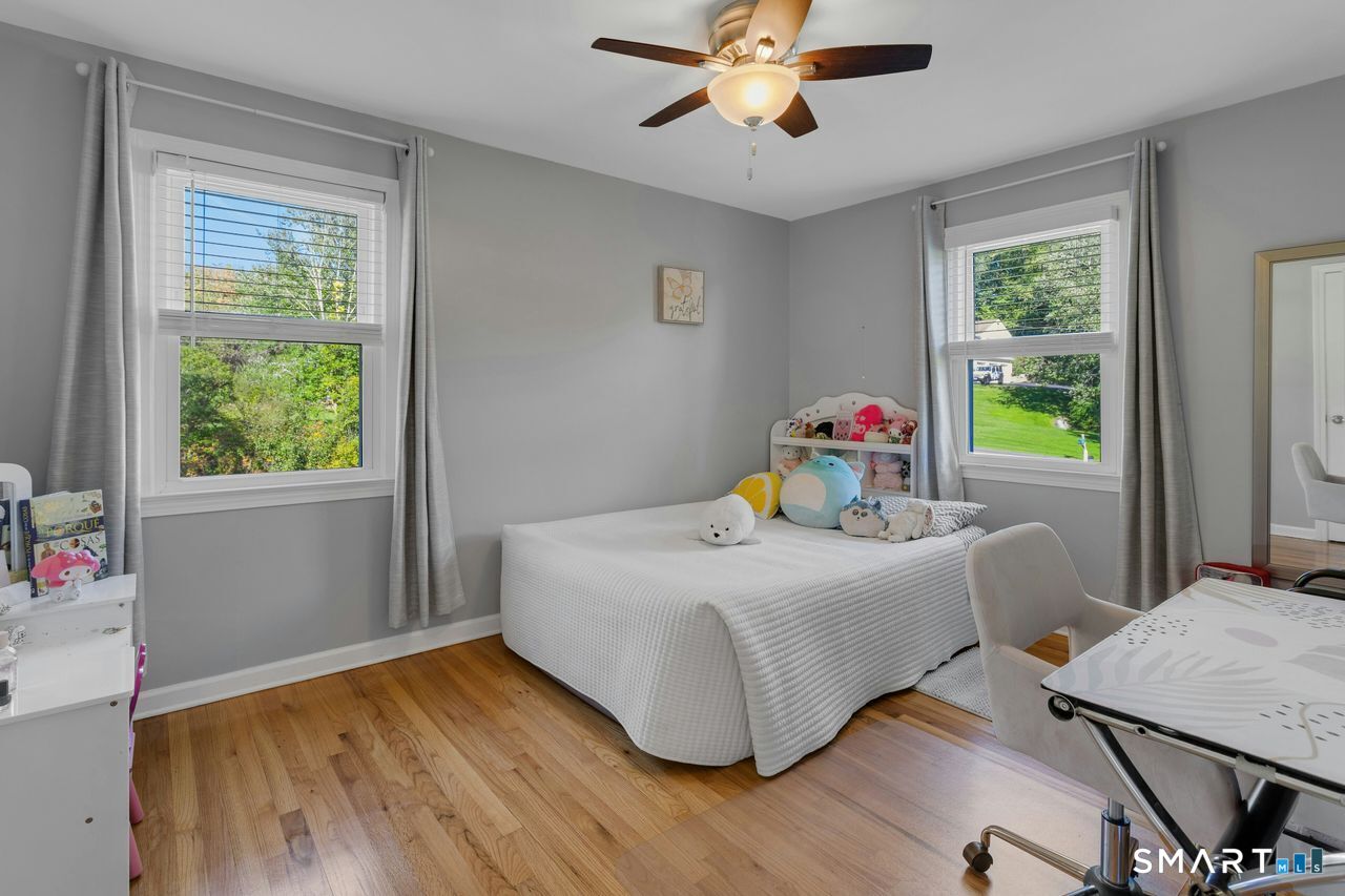 40 Greenridge Drive Brookfield CT 06804