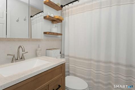 40 Greenridge Drive Brookfield CT 06804