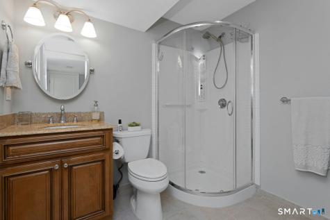 40 Greenridge Drive Brookfield CT 06804