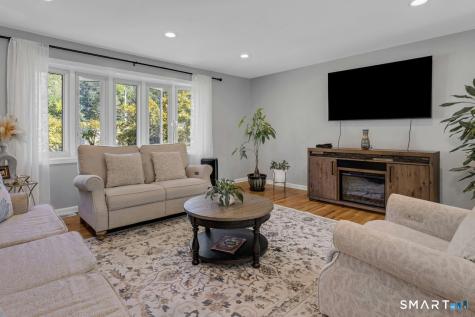 40 Greenridge Drive Brookfield CT 06804