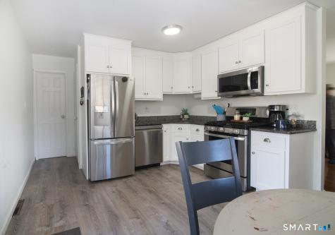 33 Shawondassee Drive Stonington CT 06378