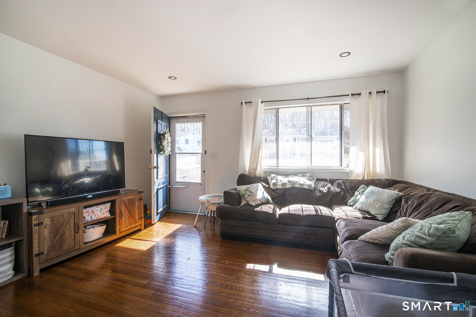 33 Shawondassee Drive Stonington CT 06378