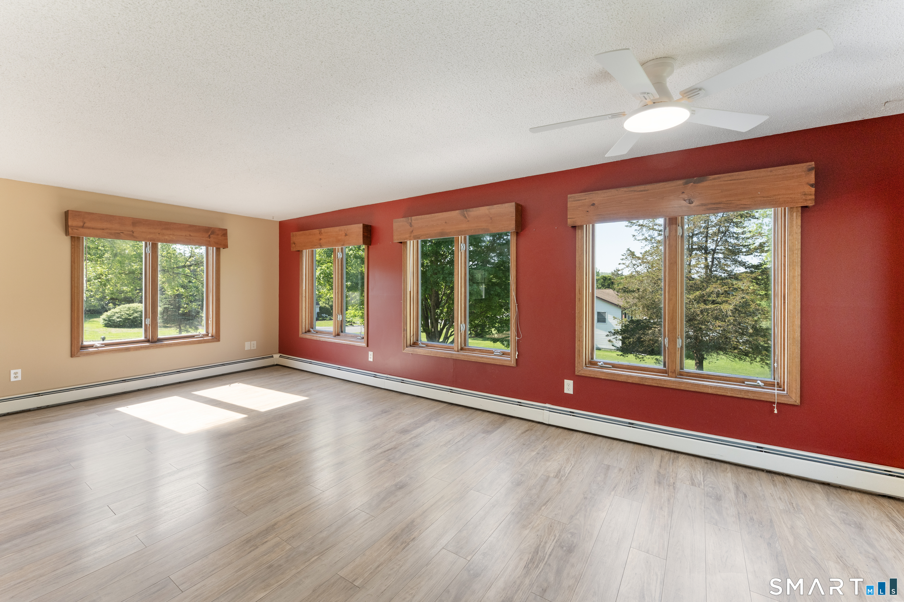 25 Mohegan Drive Griswold CT 06351