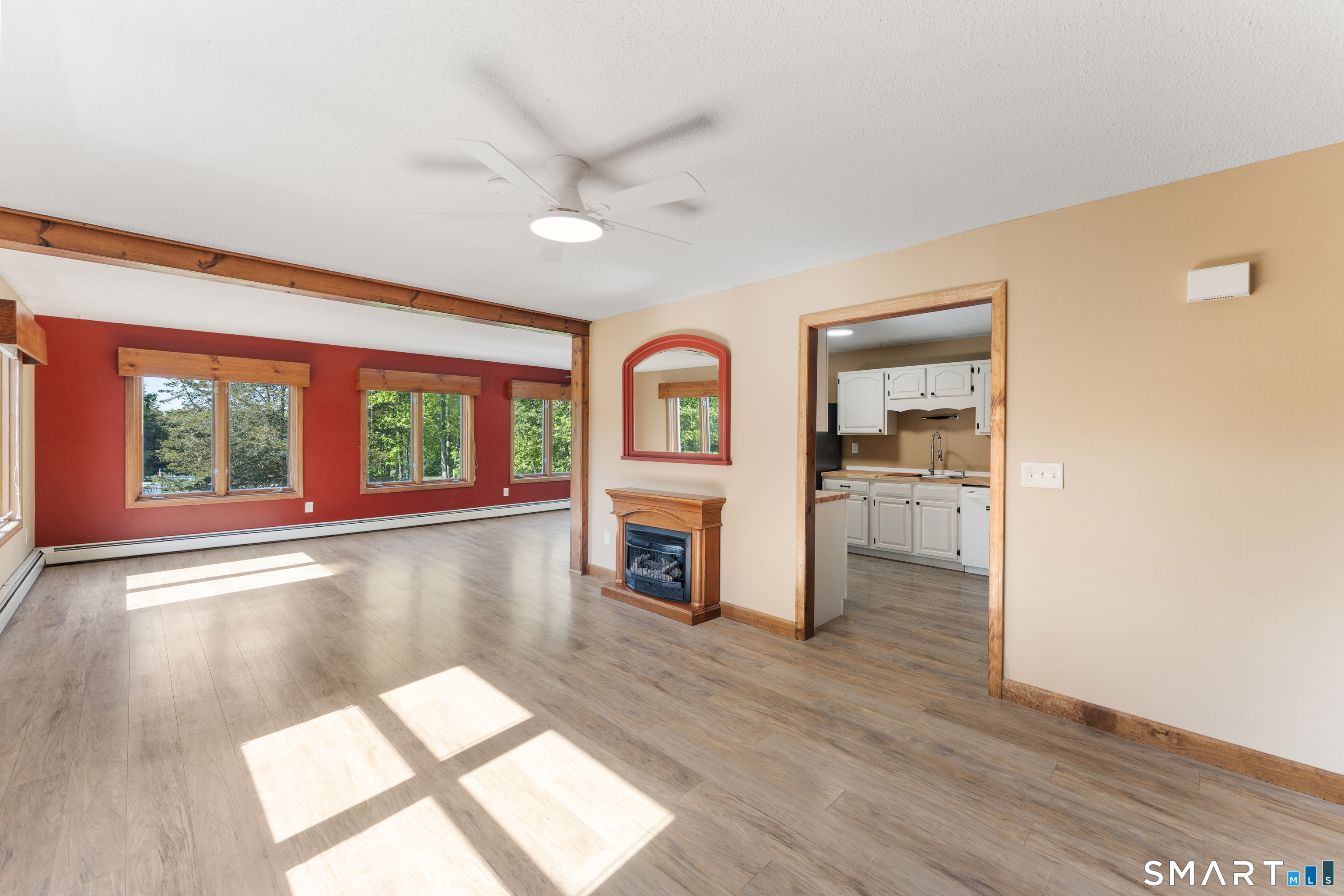 25 Mohegan Drive Griswold CT 06351