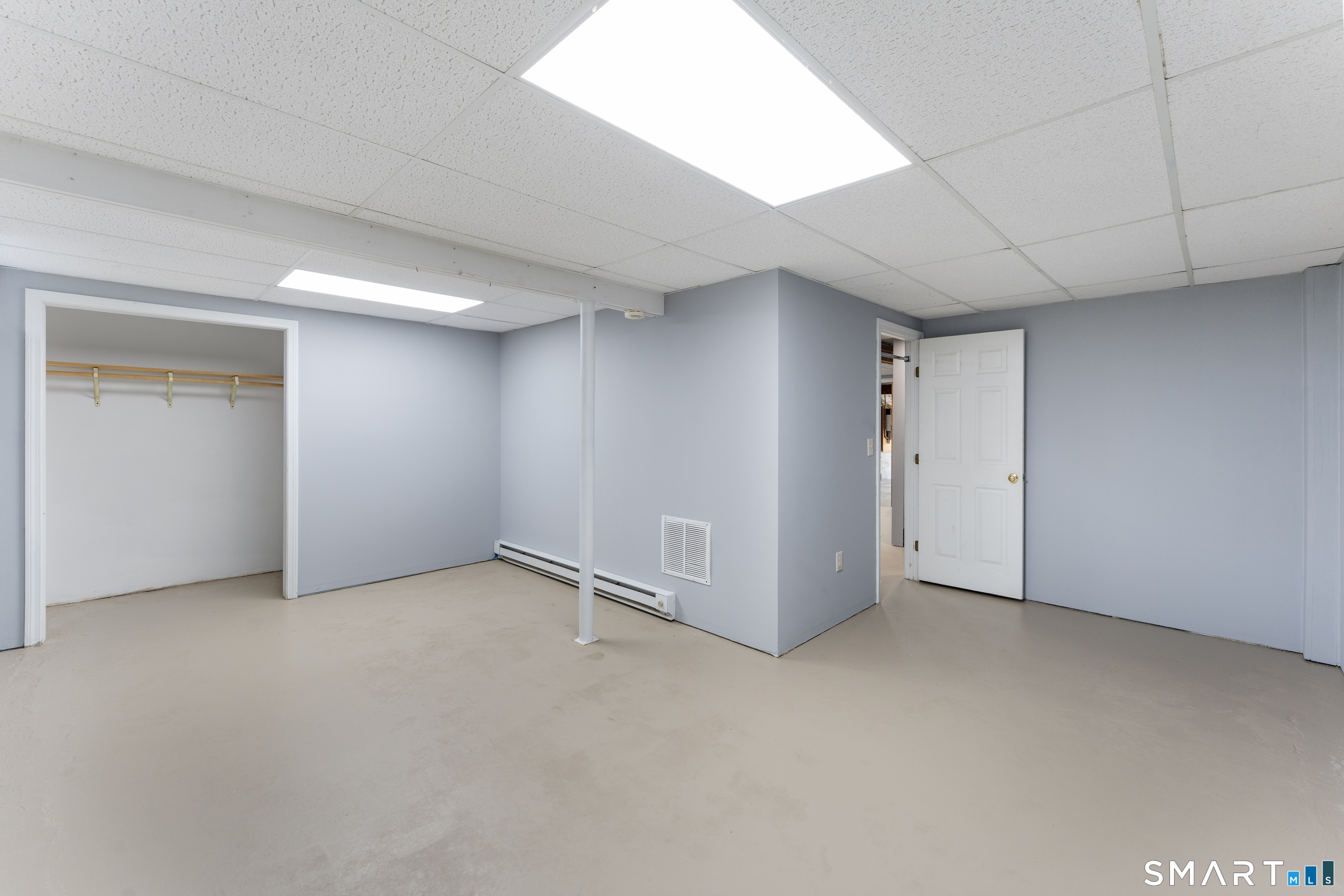 25 Mohegan Drive Griswold CT 06351
