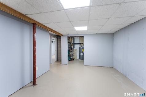 25 Mohegan Drive Griswold CT 06351