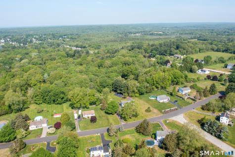 25 Mohegan Drive Griswold CT 06351