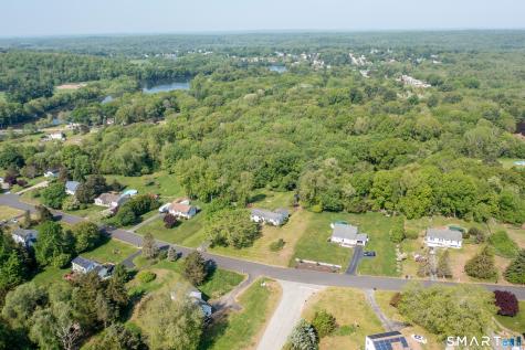 25 Mohegan Drive Griswold CT 06351