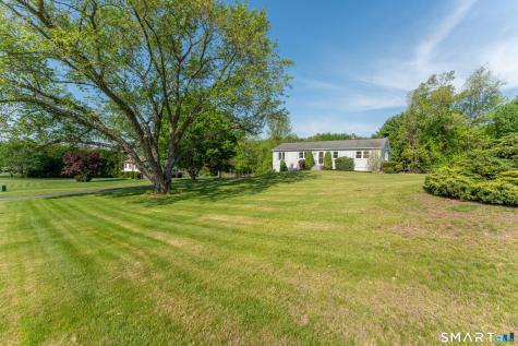 25 Mohegan Drive Griswold CT 06351