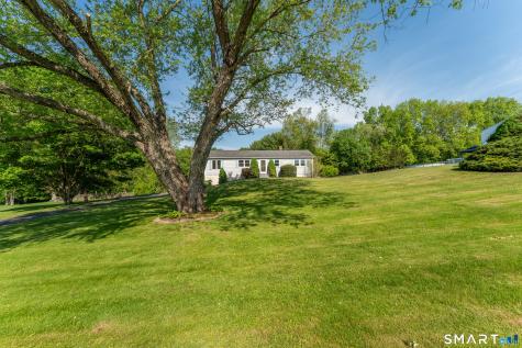 25 Mohegan Drive Griswold CT 06351