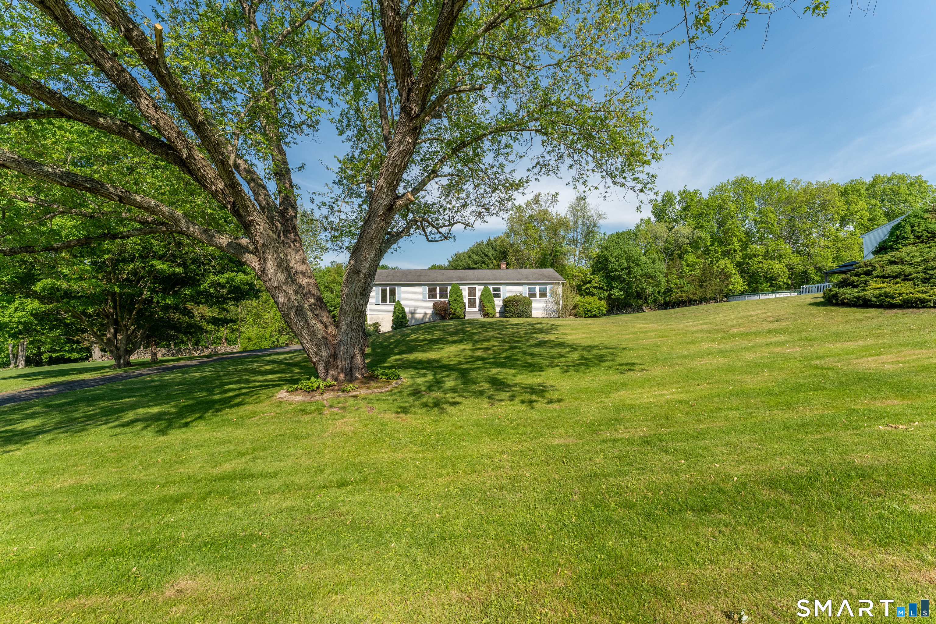25 Mohegan Drive Griswold CT 06351
