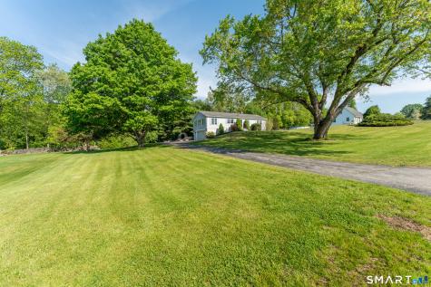 25 Mohegan Drive Griswold CT 06351