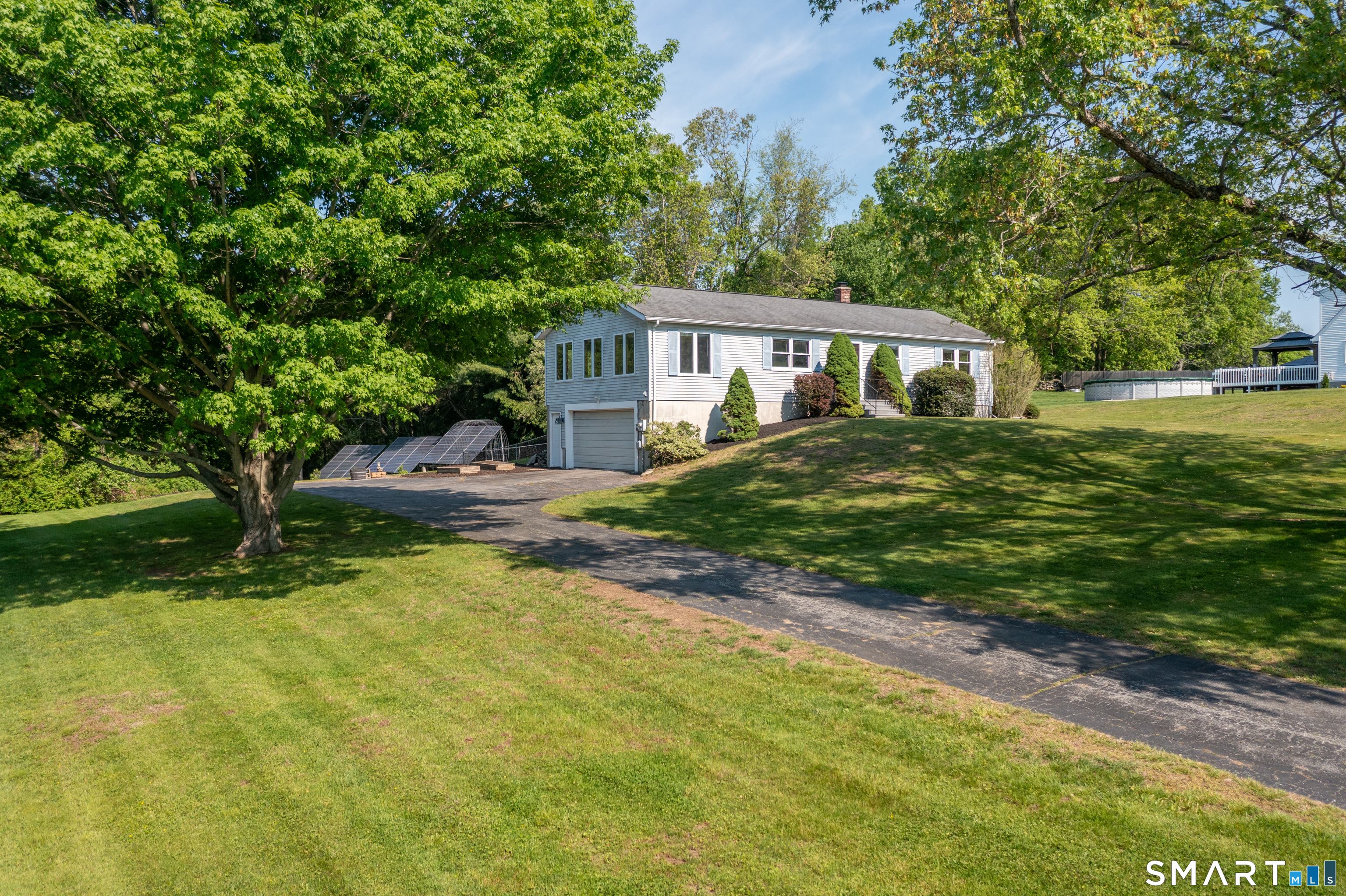 25 Mohegan Drive Griswold CT 06351