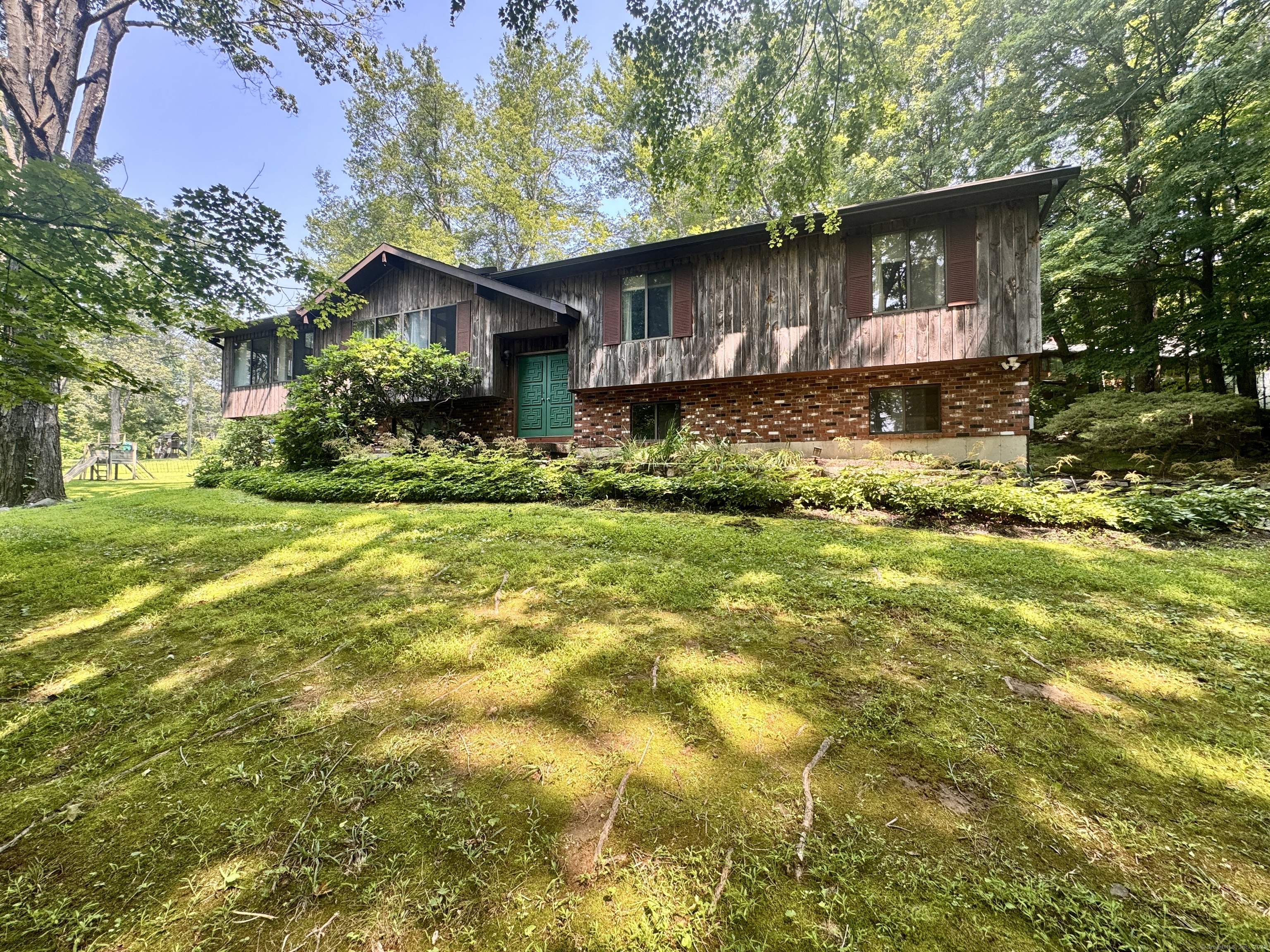 54 East Lake Road Danbury CT 06811