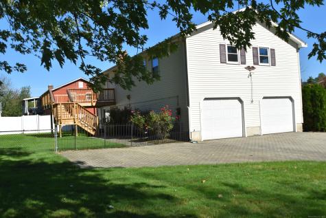 107 Sunnyfield Drive Windsor CT 06095