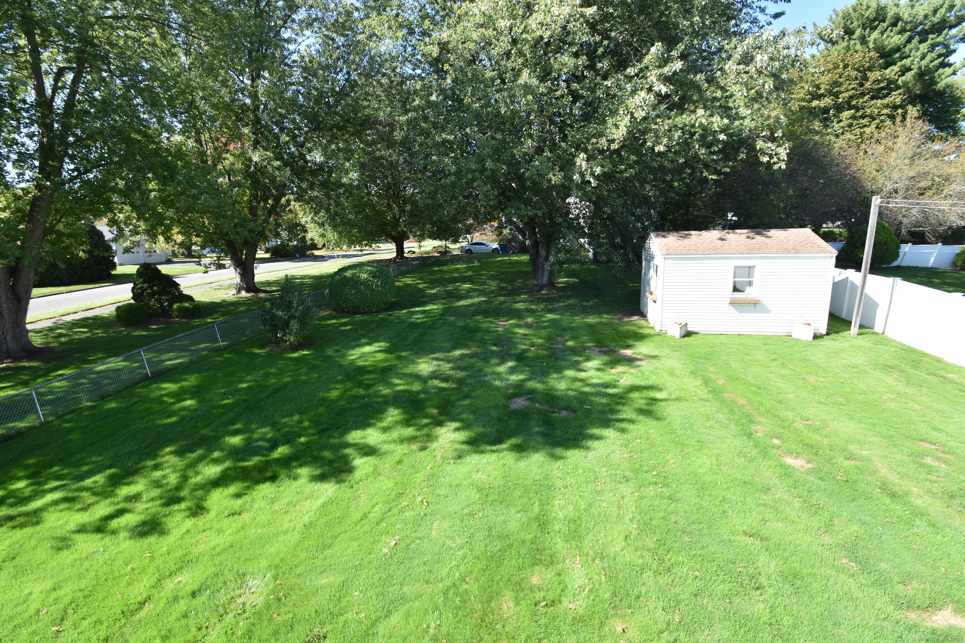 107 Sunnyfield Drive Windsor CT 06095