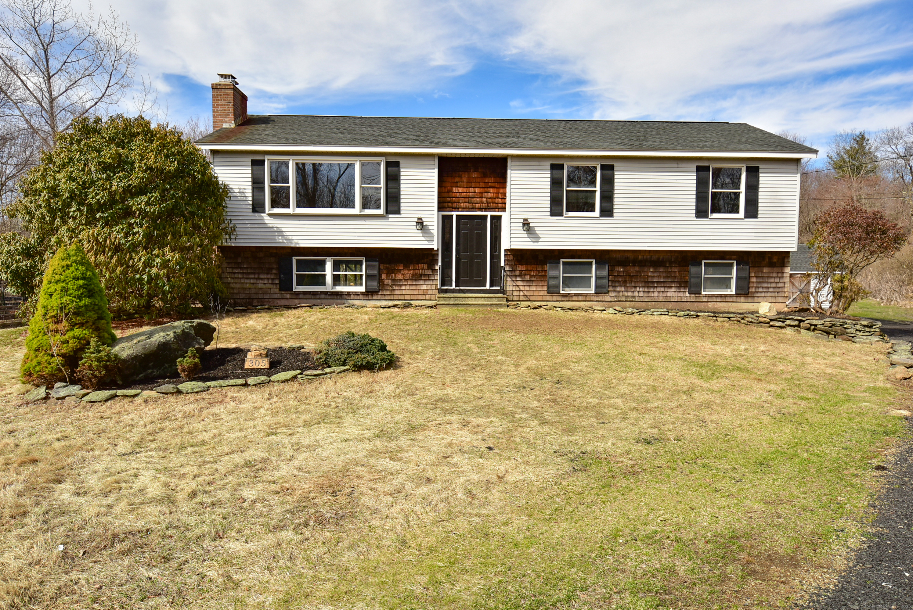 305 Village Hill Road Willington CT 06279