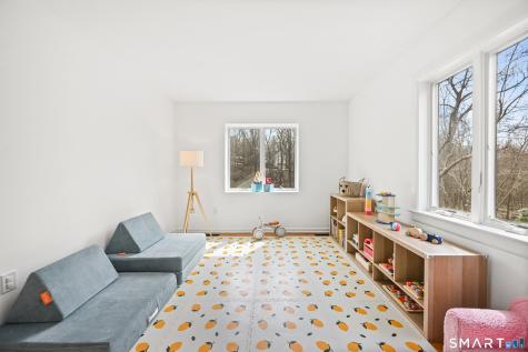 81 Ridge Brook Drive Stamford CT 06903