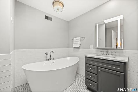 81 Ridge Brook Drive Stamford CT 06903