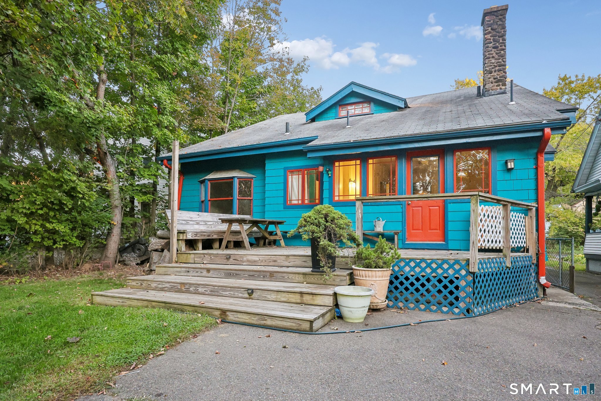 1566 Whitney Avenue Hamden CT 06517