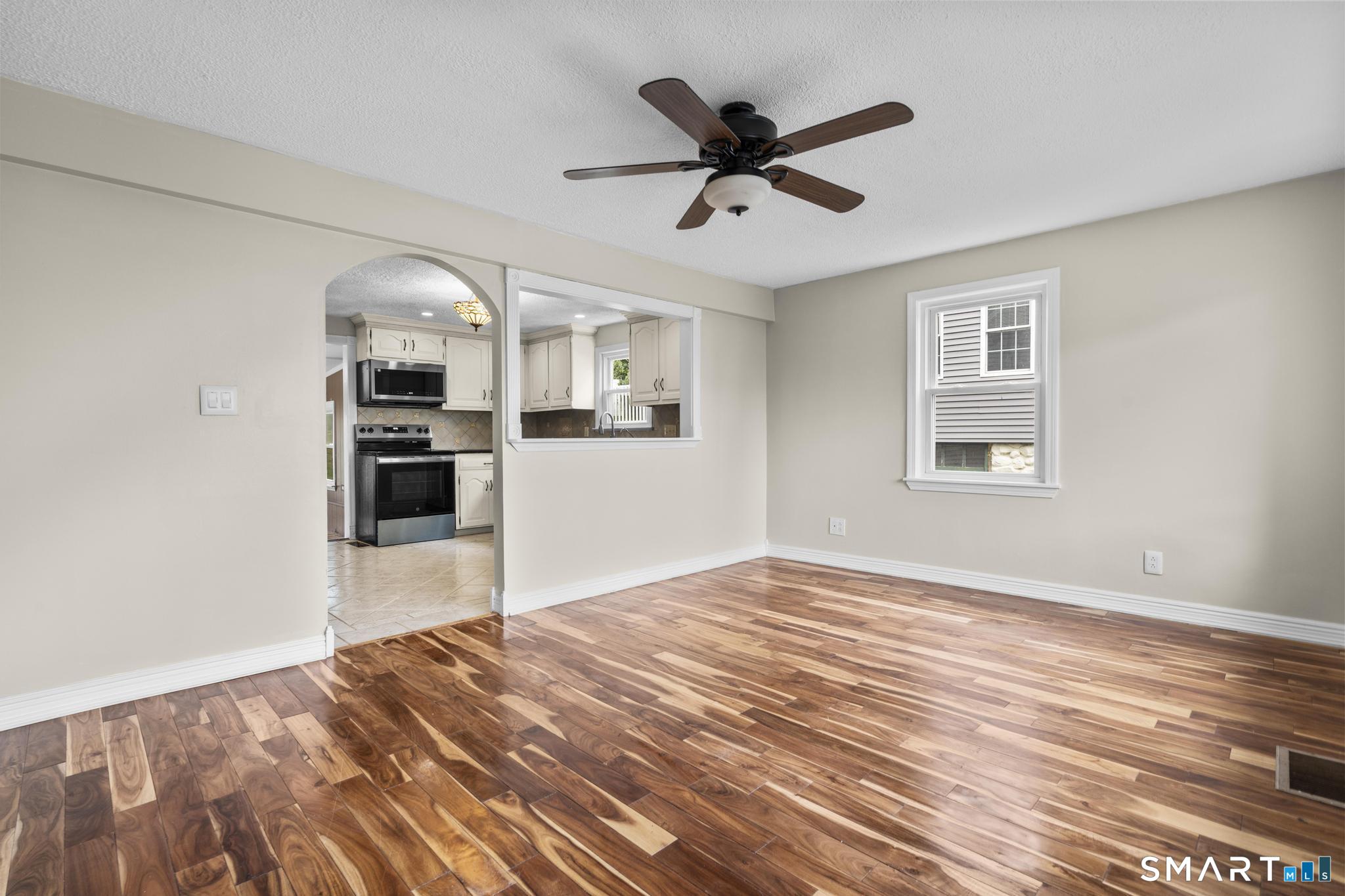 362 East Road Bristol CT 06010