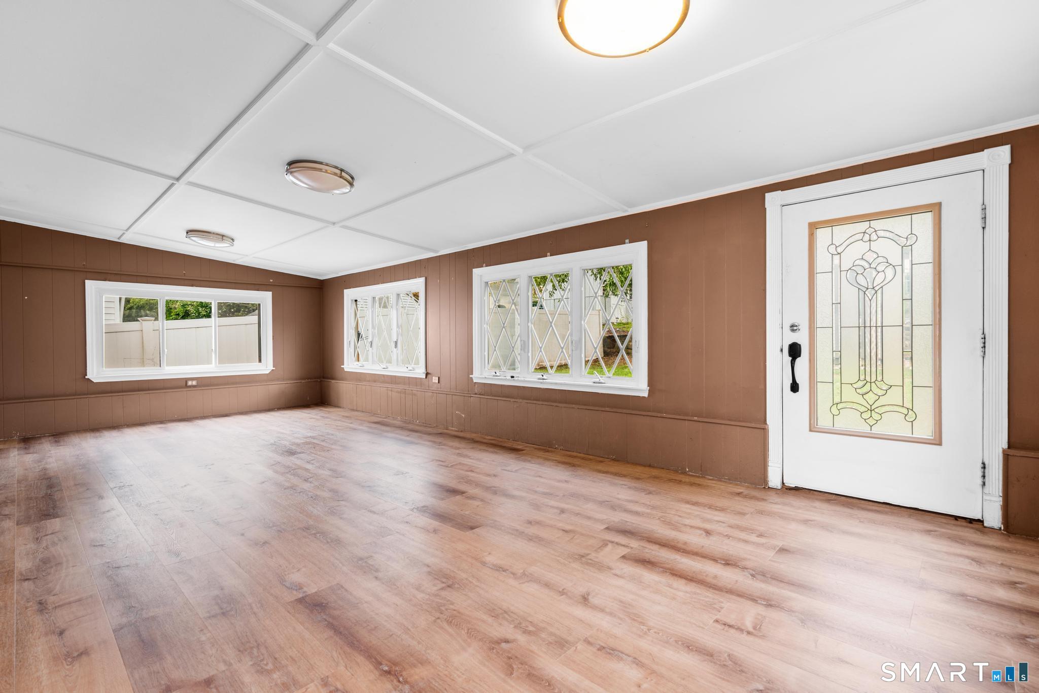 362 East Road Bristol CT 06010