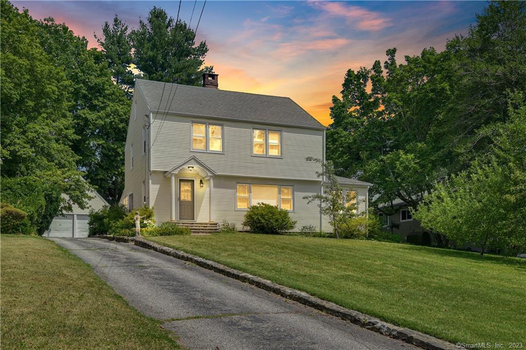 302 Booth Hill Road Trumbull CT 06611