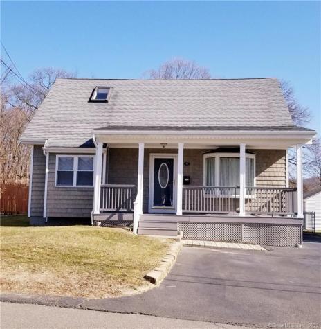 93 Auburn Street Naugatuck CT 06770