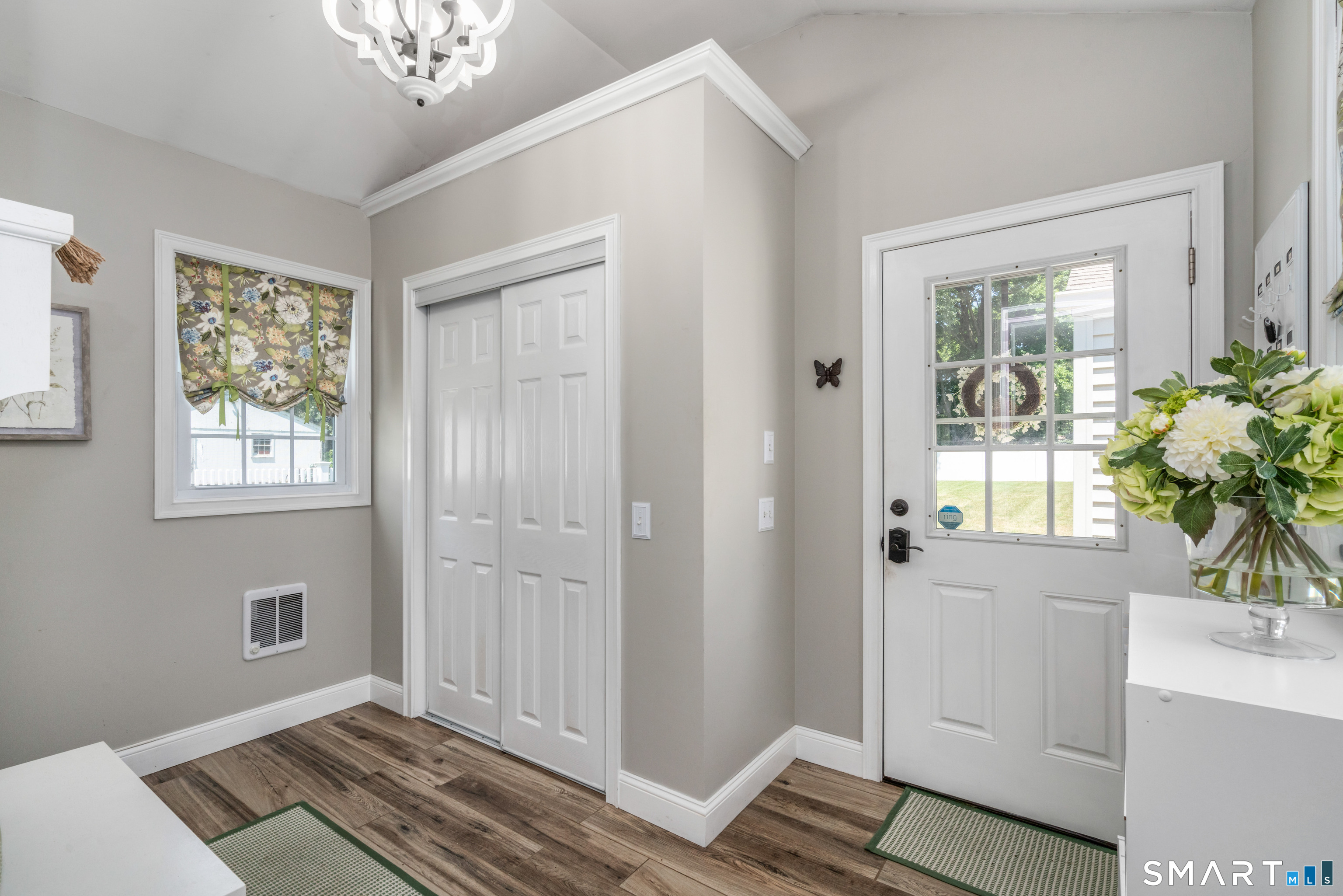 355 Burnham Street Manchester CT 06042