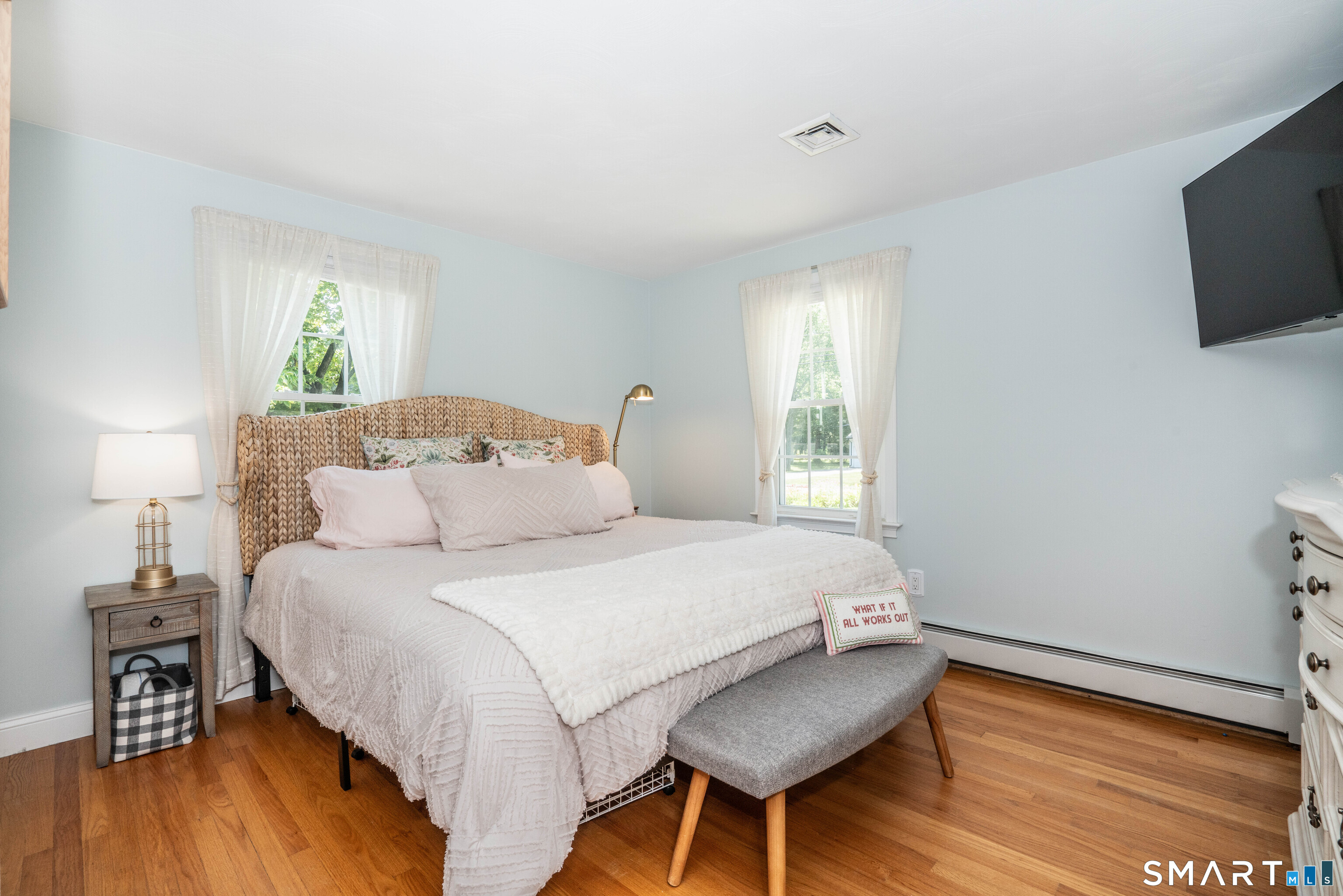 355 Burnham Street Manchester CT 06042