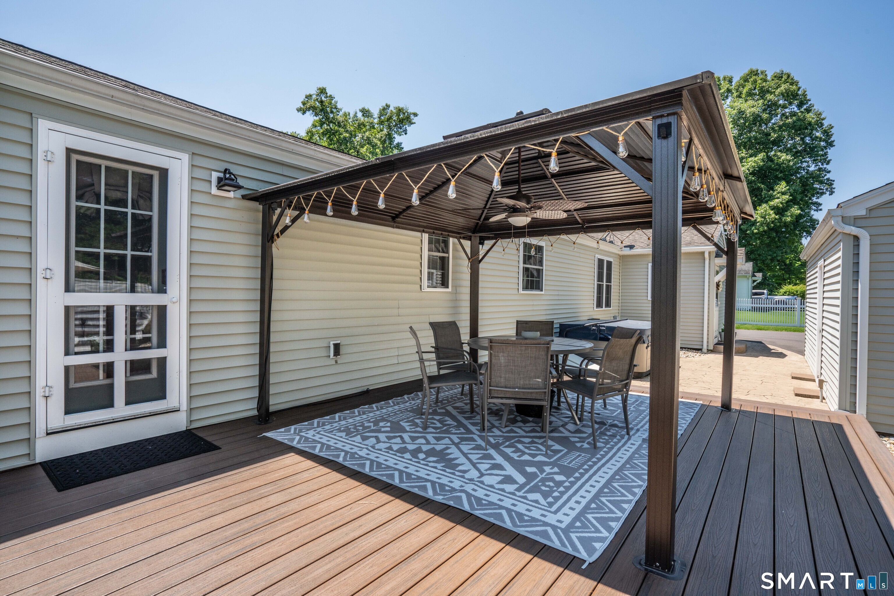 355 Burnham Street Manchester CT 06042
